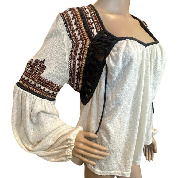 Free People Snow Kisses BOHO Embroidered Bell Sleeve Gypsy Tribal Top SZ Small - Picture 9 of 16